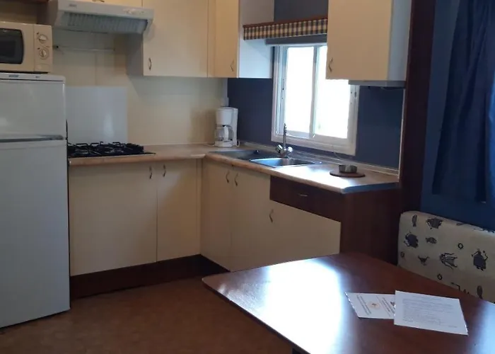 Κάμπινγκ La Source