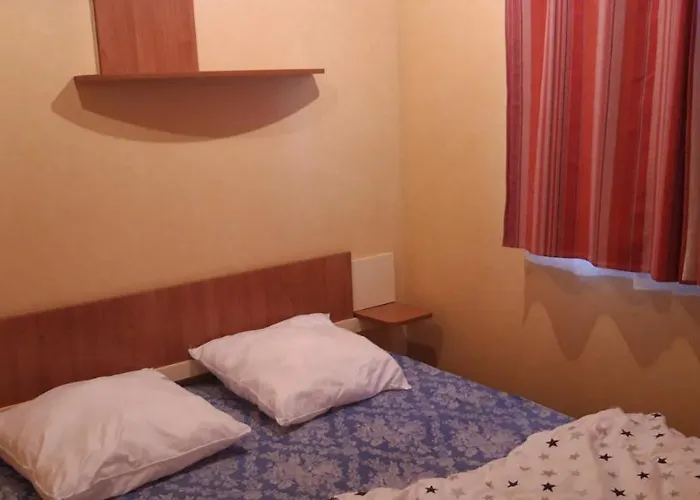 Κάμπινγκ La Source