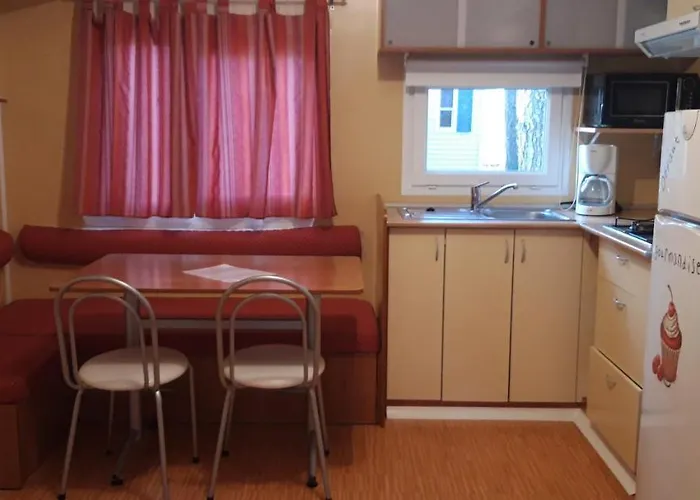 La Source Κάμπινγκ 2*